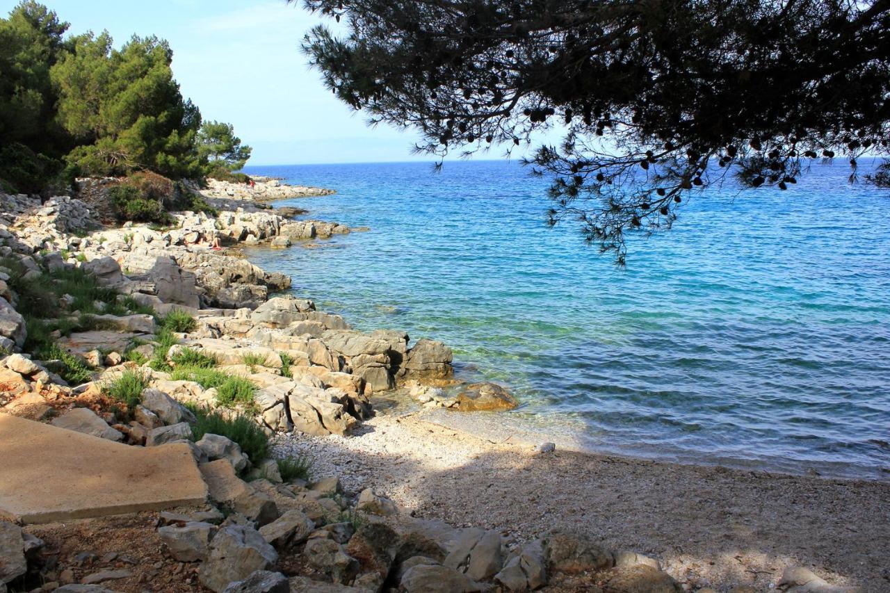 Apartments With A Parking Space Mali Lošinj Zewnętrze zdjęcie
