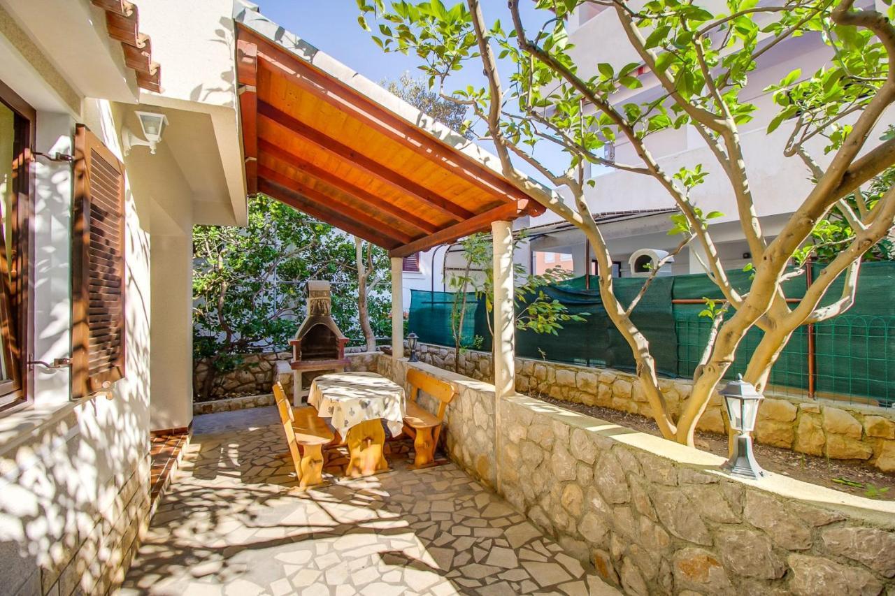 Apartments With A Parking Space Mali Lošinj Zewnętrze zdjęcie